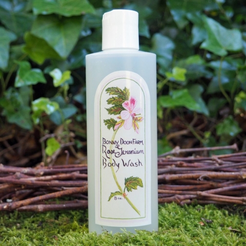 rose-geranium-bosy-wash-front